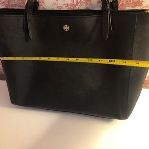 Tory Burch Black EmersonTote